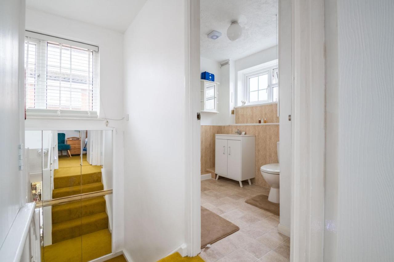 Apartamento Exclusive In Acton By Underthedoormat